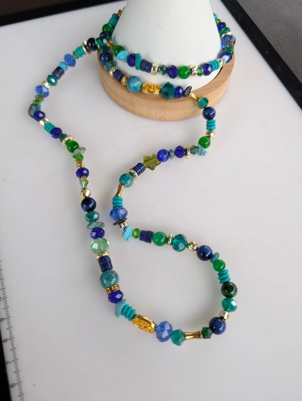 Grand Collier pierres naturelles oeil de tigre bleu, Chrysocolle et verre PA1042